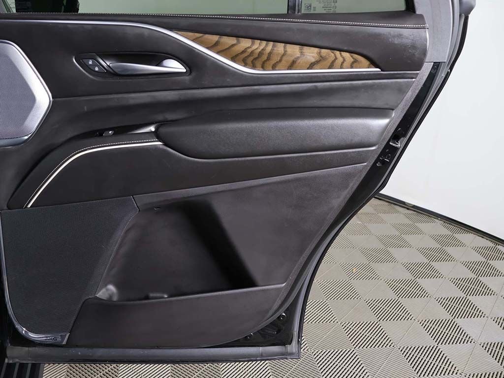 Car Image 29